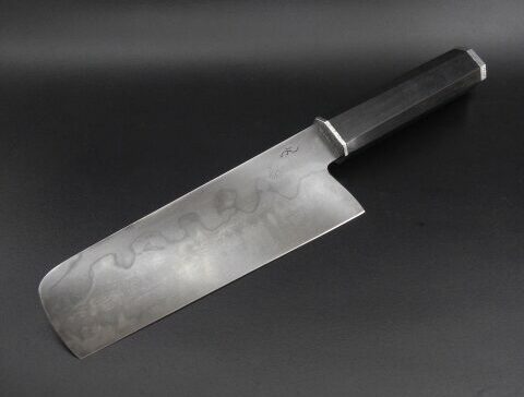 Couteau de cuisine japonais, nakiri acier 135Cr3 forgé main, manche ébène. AC Coutelier, Alban Campagnola, Artisan coutelier forgeron en Drôme provençale à Donzère.